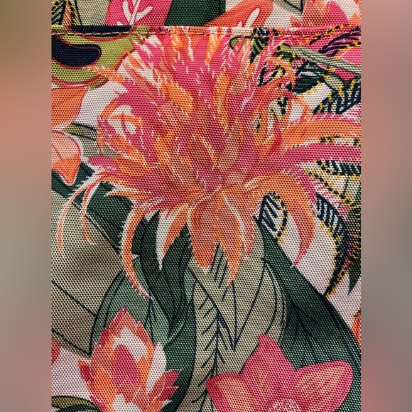 Vera Bradley Lighten Up ReActive Hipster Crossbody - Rain Forest Canopy Coral - Picture 13 of 13